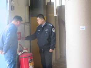 淄博市人民政府 圖片新聞 博山公安分局山頭派出所 對轄區(qū)工廠進(jìn)行消防檢查并開展培訓(xùn)